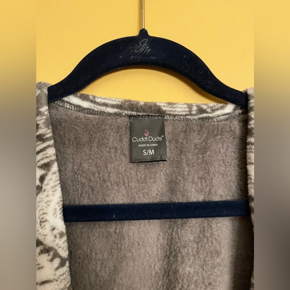 Cuddl Duds Womens PONCHO S/M Gray Soft Teddy Bear Fleece Oversized - Picture 3 of 9